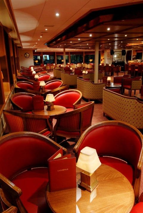 Uniworld - River Duchess - Main Lounge