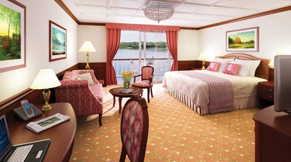 Queen of the Mississippi - Stateroom