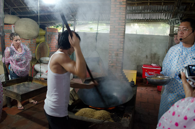 Making popcorn, the traditional way. Photo © 2013 Aaron Saunders