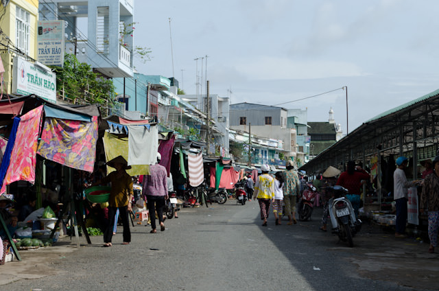 The market in Sa Dec runs for blocks in all directions. Photo © 2013 Aaron Saunders
