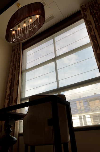Lofty Views: the Loft windows are some of the largest on the ship. The middle panel can be electronically opened. Photo © 2014 Aaron Saunders